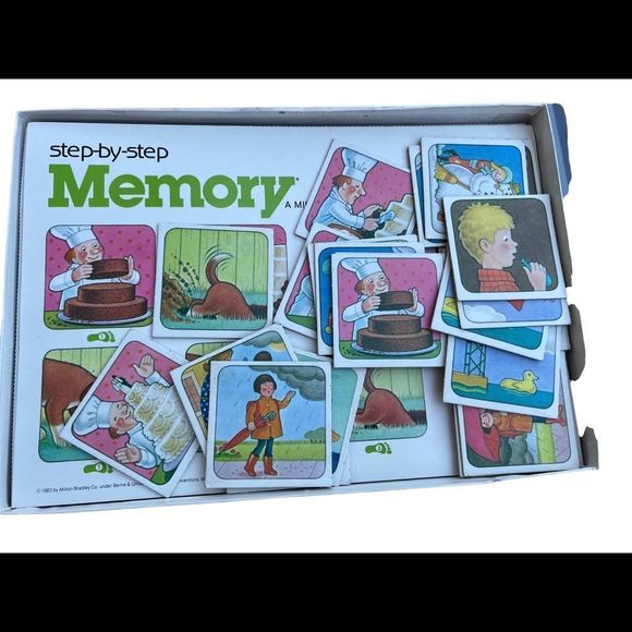 Vintage Milton Bradley Memory Game 1986 - Picture 3 of 3